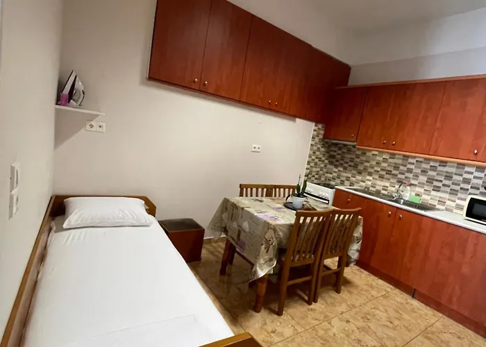 Teen Hub 에르무폴리